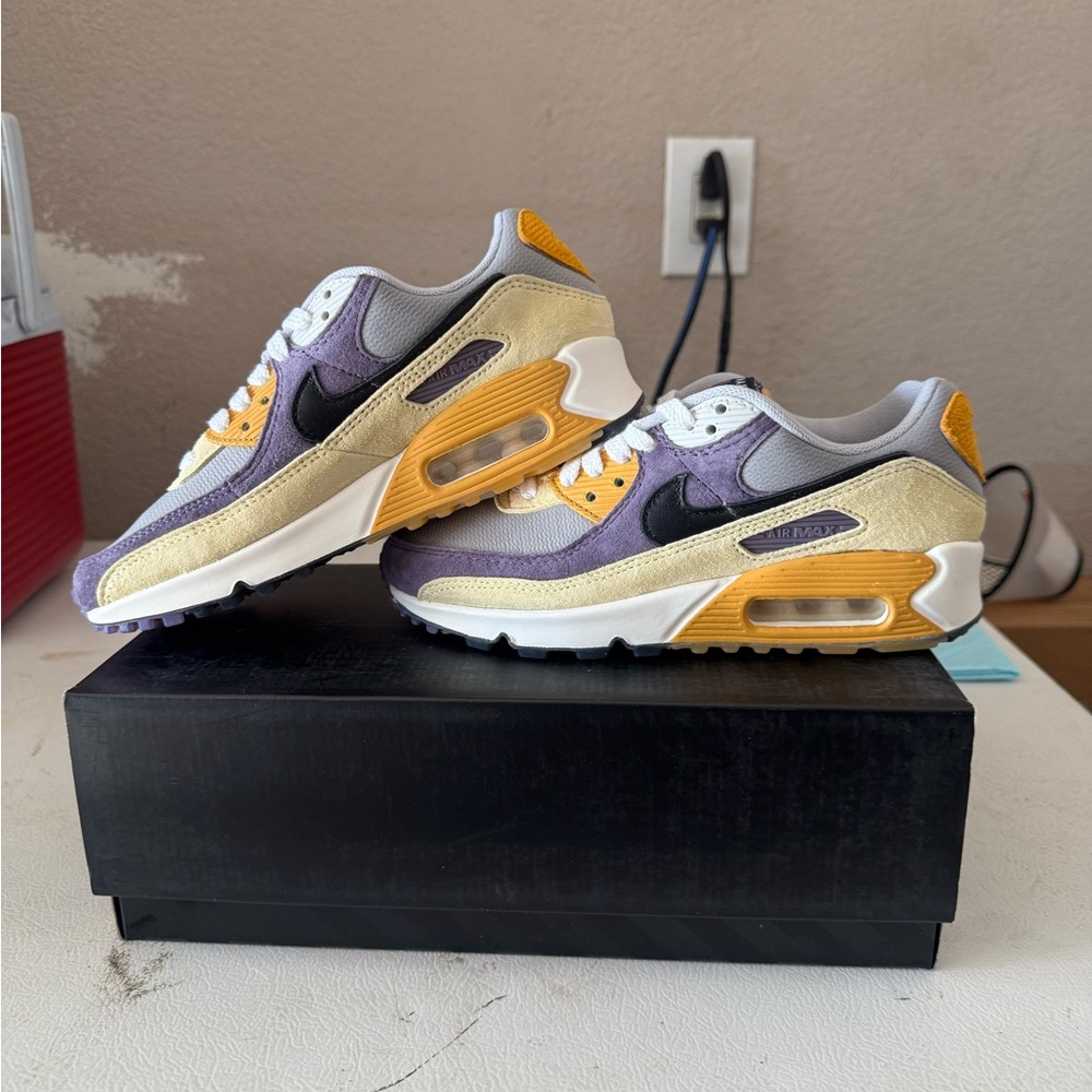 Nike Air Max 90 NRG Court Purple and Black